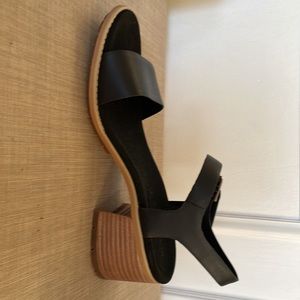 Timberland black sandals New in box